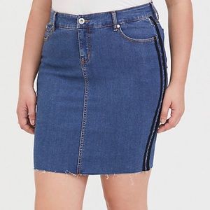 Denim Mini with Black Side Ribbon